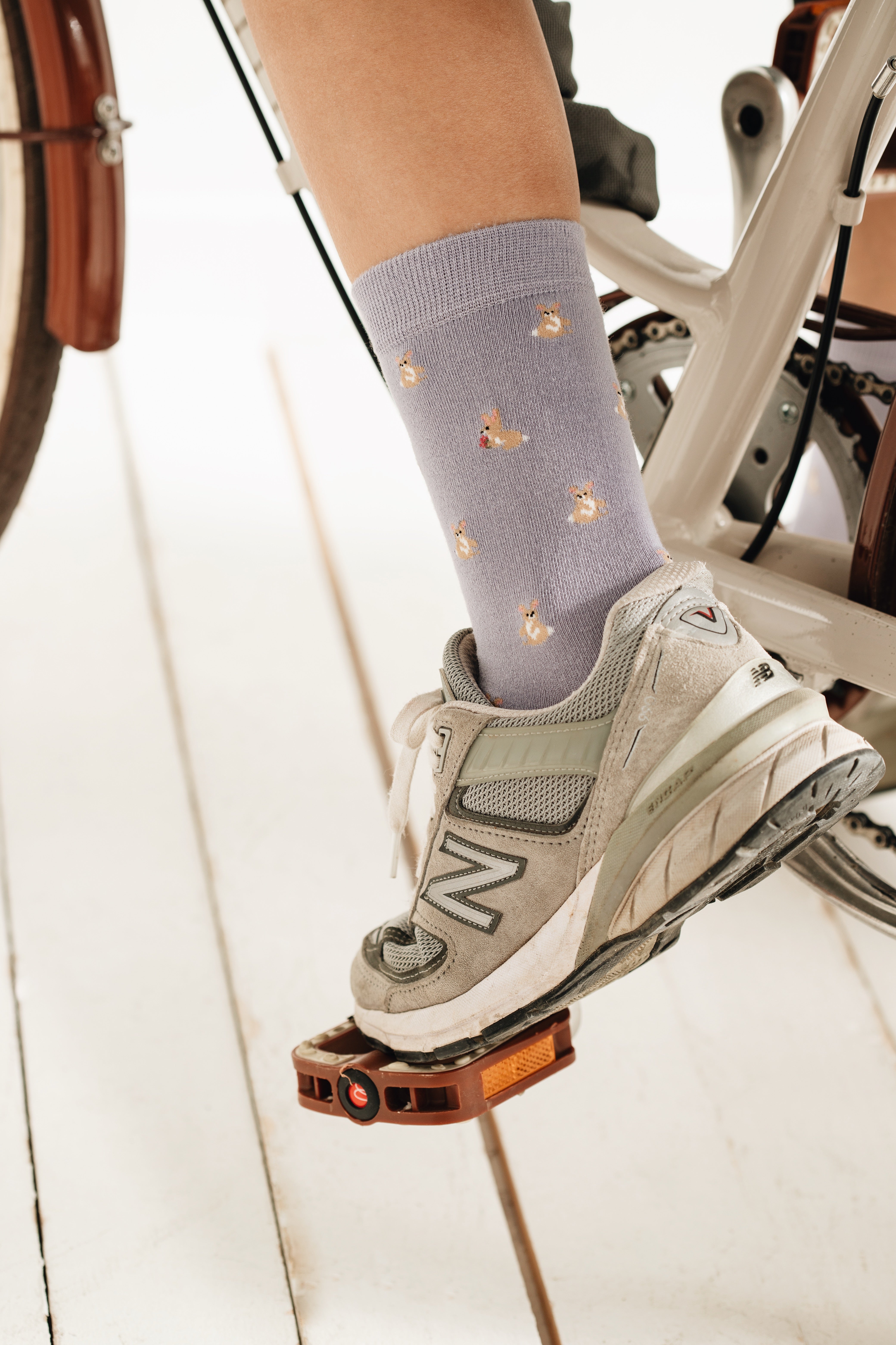 Lila Bambussocken mit Fuchs-Motiv, nachhaltig und atmungsaktiv – Glamorista Socken