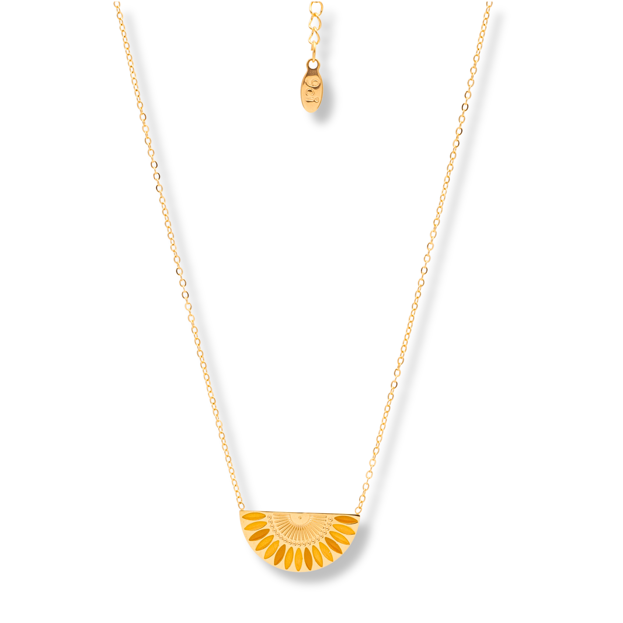 Moderne Damenkette aus Edelstahl, goldfarben, Halbkreis-Anhänger mit Sonnenstrahlen Gravur, 42+5 cm.